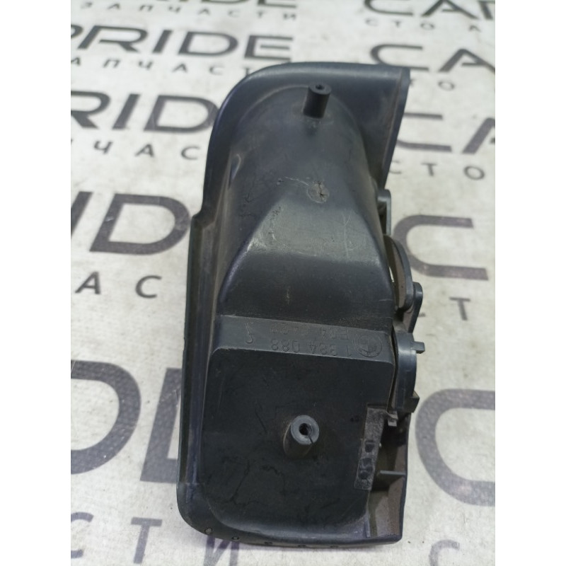 Дефлектор воздуховода (салон) BMW 5-series E34 64221384088