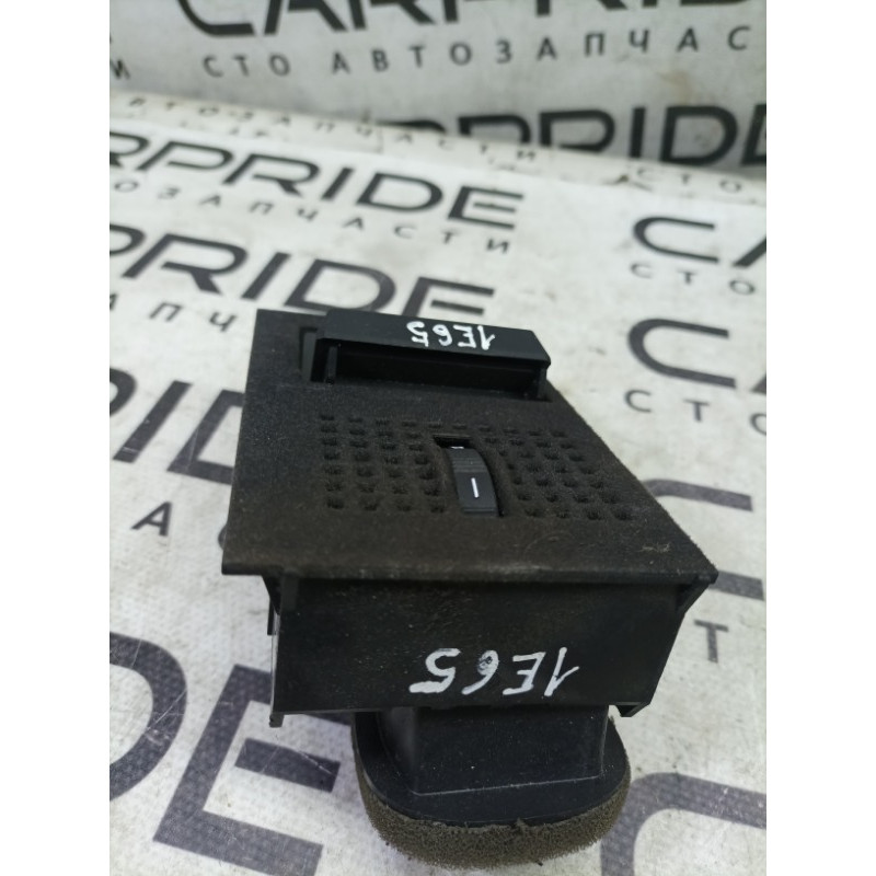 Дефлектор воздуховода (салон) BMW 7-series E65 N62B44 51167011612