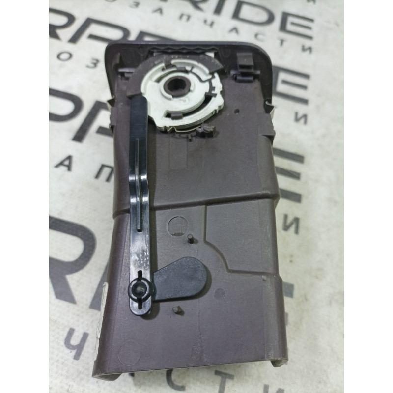 Дефлектор воздуховода (салон) Opel Insignia A 2010 2.0 DTH 13273492