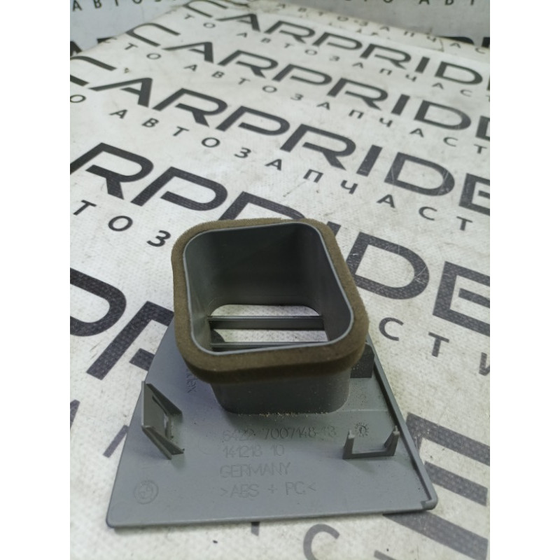 Дефлектор воздуховода (салон) BMW 7-series E65 N62B44 64227007148