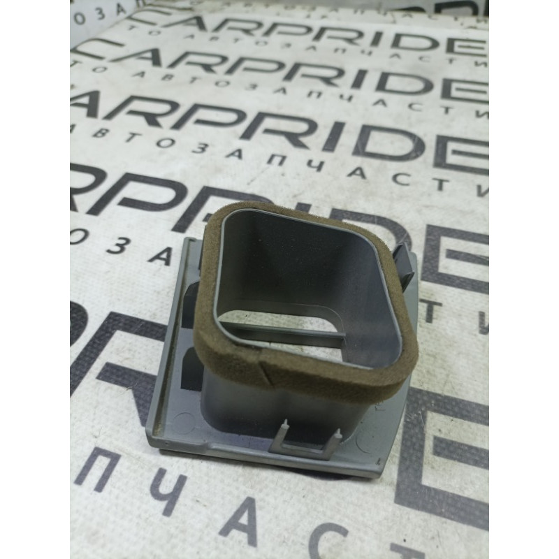 Дефлектор воздуховода (салон) BMW 7-series E65 N62B44 64227007148