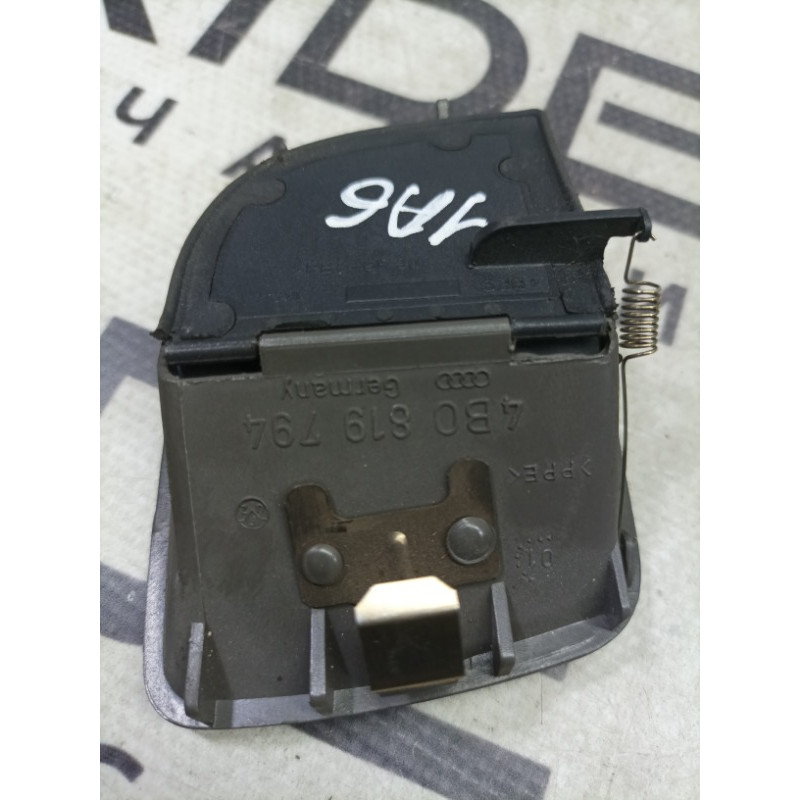 Дефлектор воздуховода (салон) AUDI A6 C5 2001 2.5 AKE 4b0819794