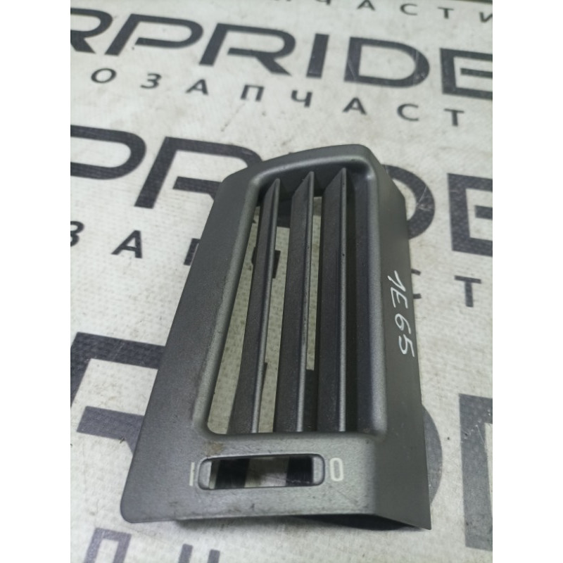 Дефлектор воздуховода (салон) BMW 7-series E65 N62B44 64226913340