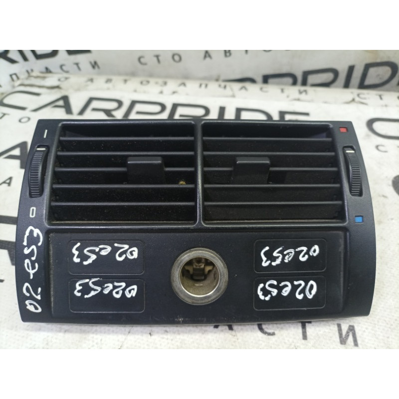 Дефлектор воздуховода (салон) BMW X5 E53 M57d30 64228370910