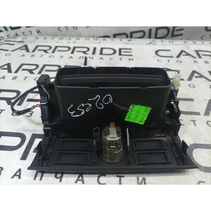 Дефлектор воздуховода (салон) BMW X5 E53 M57d30 64228370910