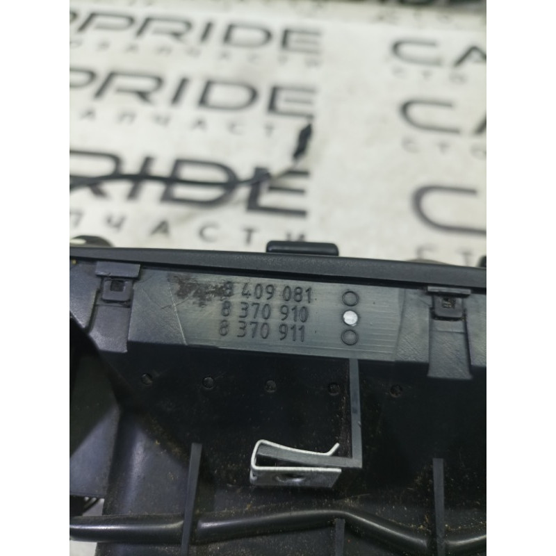 Дефлектор воздуховода (салон) BMW X5 E53 M57d30 64228370910