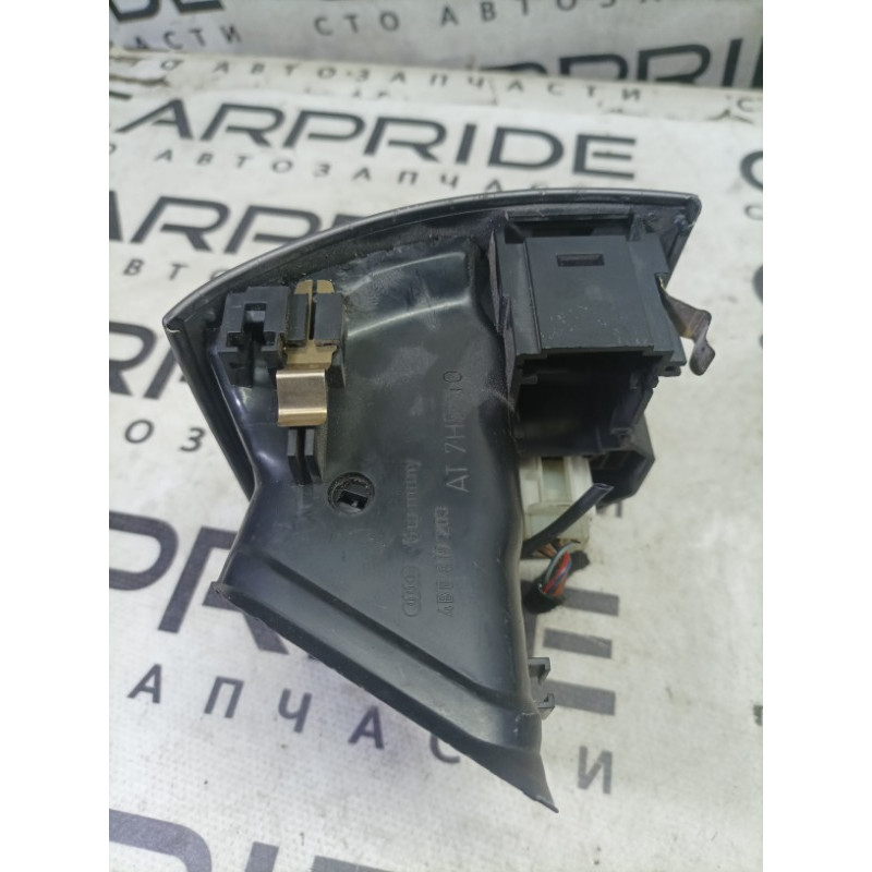 Дефлектор воздуховода (салон) AUDI A6 C5 2001 2.5 AKE 4b0819203