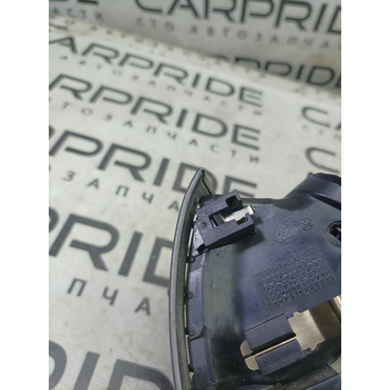 Дефлектор воздуховода (салон) AUDI A6 C5 2001 2.5 AKE 4b0819203