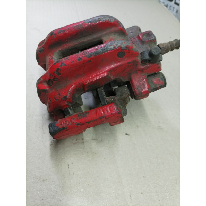 Гальмівний супорт (гальмівна система) BMW 3-series F30 2013 N47D20 34216850857