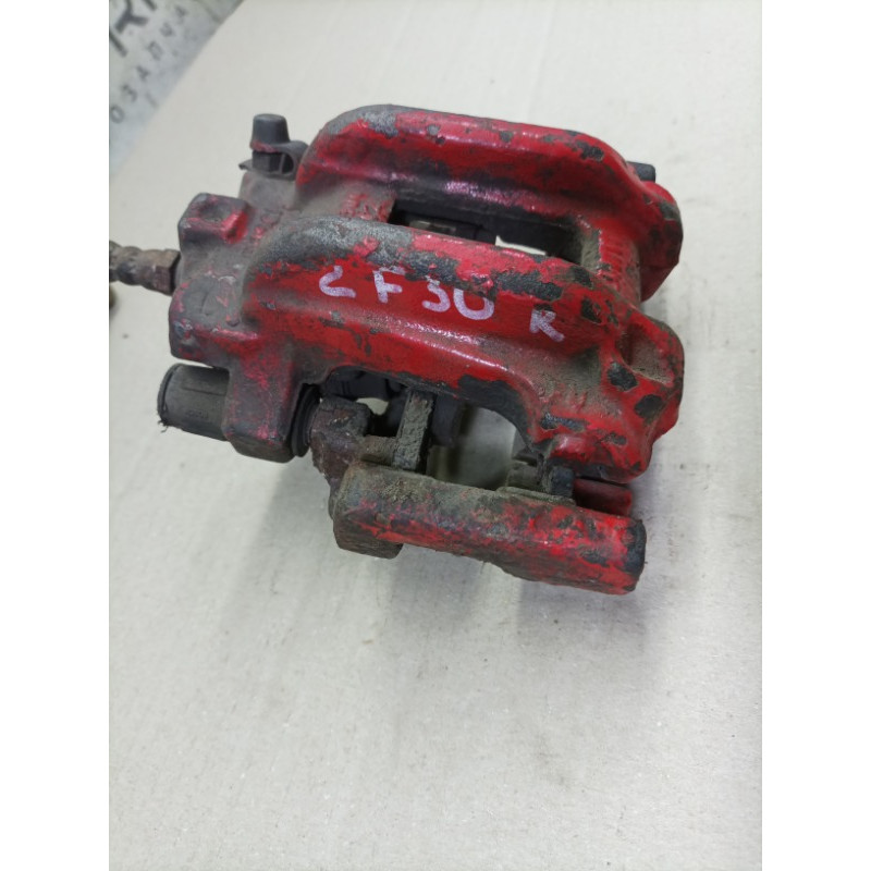 Гальмівний супорт (гальмівна система) BMW 3-series F30 2013 N47D20 34216850857