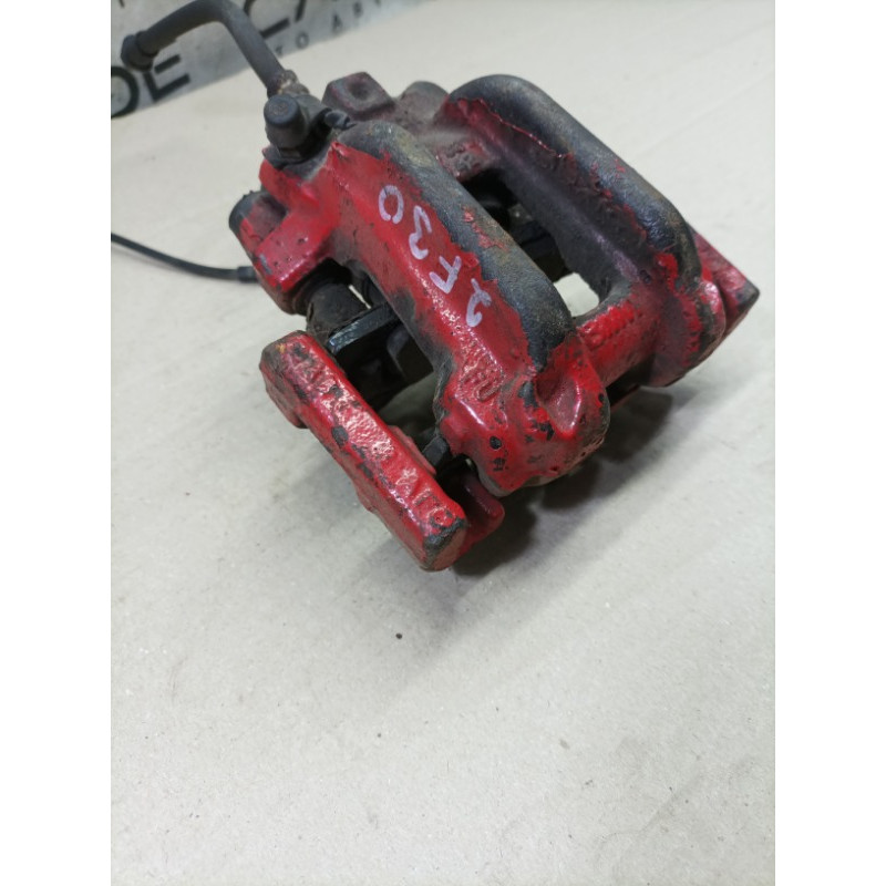 Гальмівний супорт (гальмівна система) BMW 3-series F30 2013 N47D20 34216850858