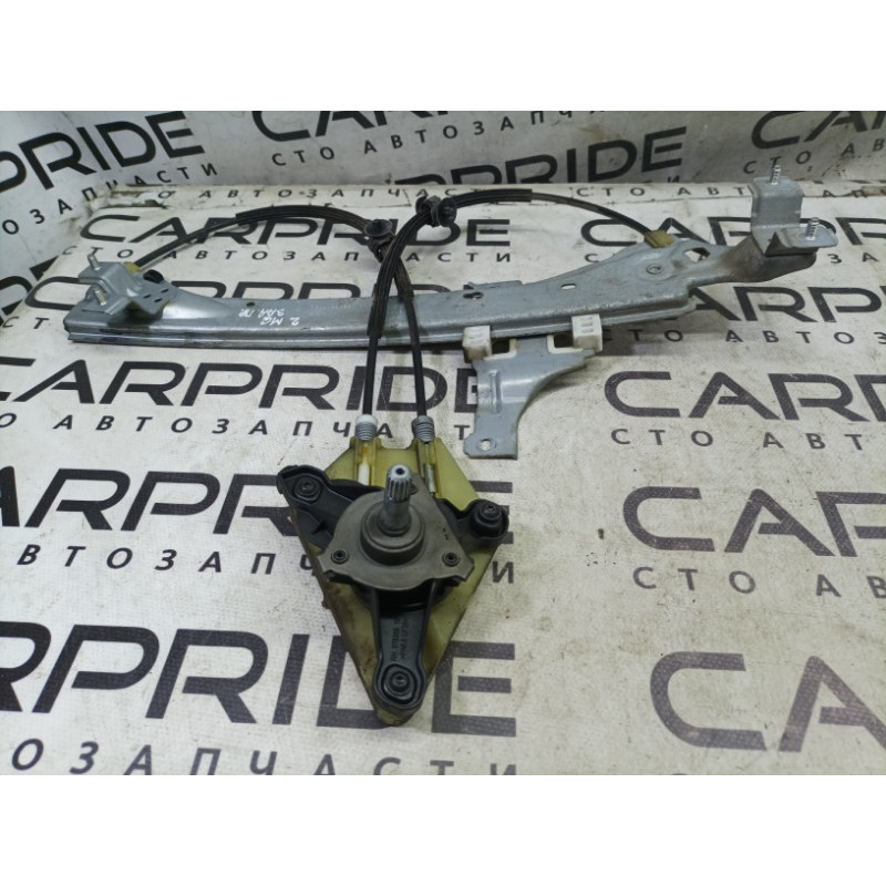 Механизм стеклоподъемника (кузов и элементы) Renault Megane 3 2009 1.5 827200008r