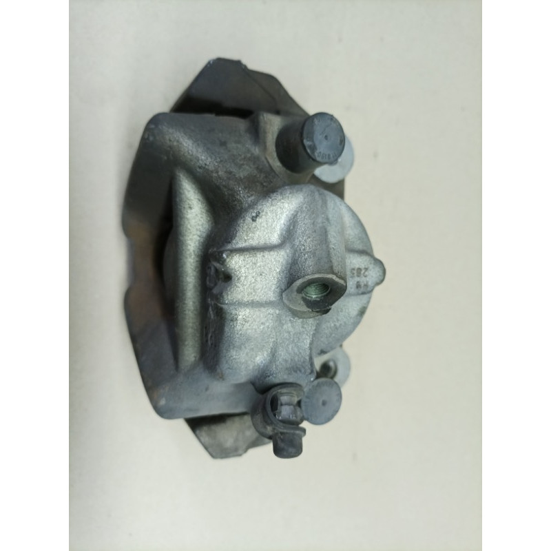 Гальмівний супорт (гальмівна система) BMW 3-series E93 2010 3.0 N52 34116778146