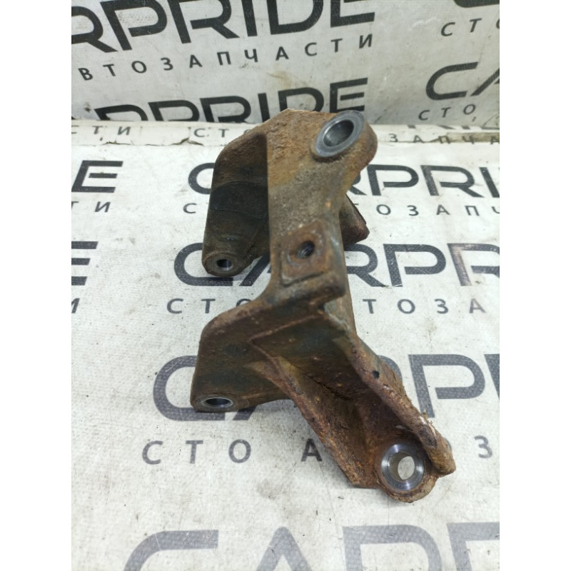 Кріплення подушки двигуна (кронштейны двигателя) Honda CRV RD7 2003 2.2 50650SKNE00