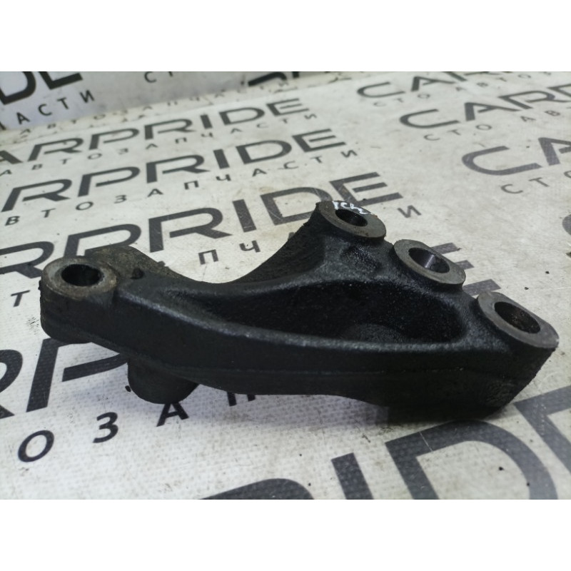 Кронштейн (двигатель и элементы) Honda CRV RD7 2003 2.2 50620SKNE01