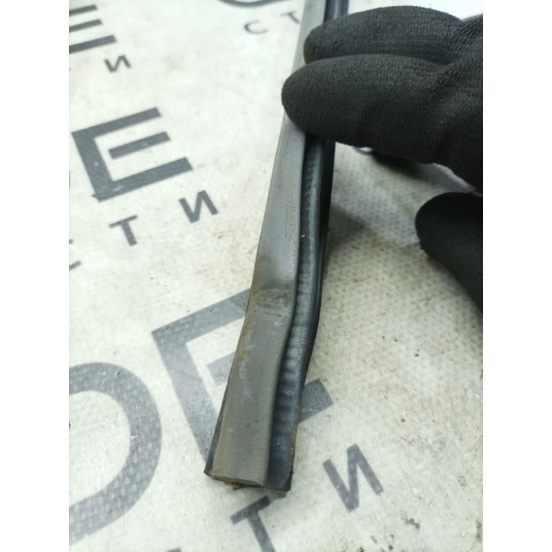 Ущільнювач дверей (кузов и элементы) Honda CRV RD7 2003 2.2 72355SCAE01ZA