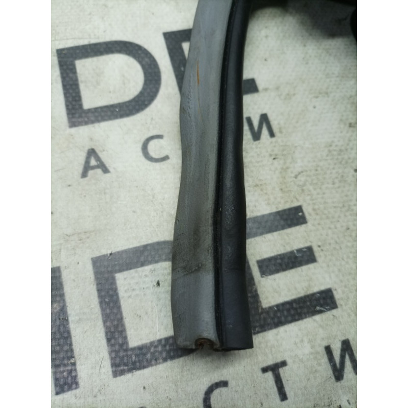 Ущільнювач дверей (кузов и элементы) Honda CRV RD7 2003 2.2 72315SCAE01ZA