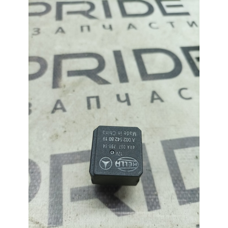 Реле (электрика) Mercedes-Benz E-class W211 2006 3.2 M112.946 a0025428019