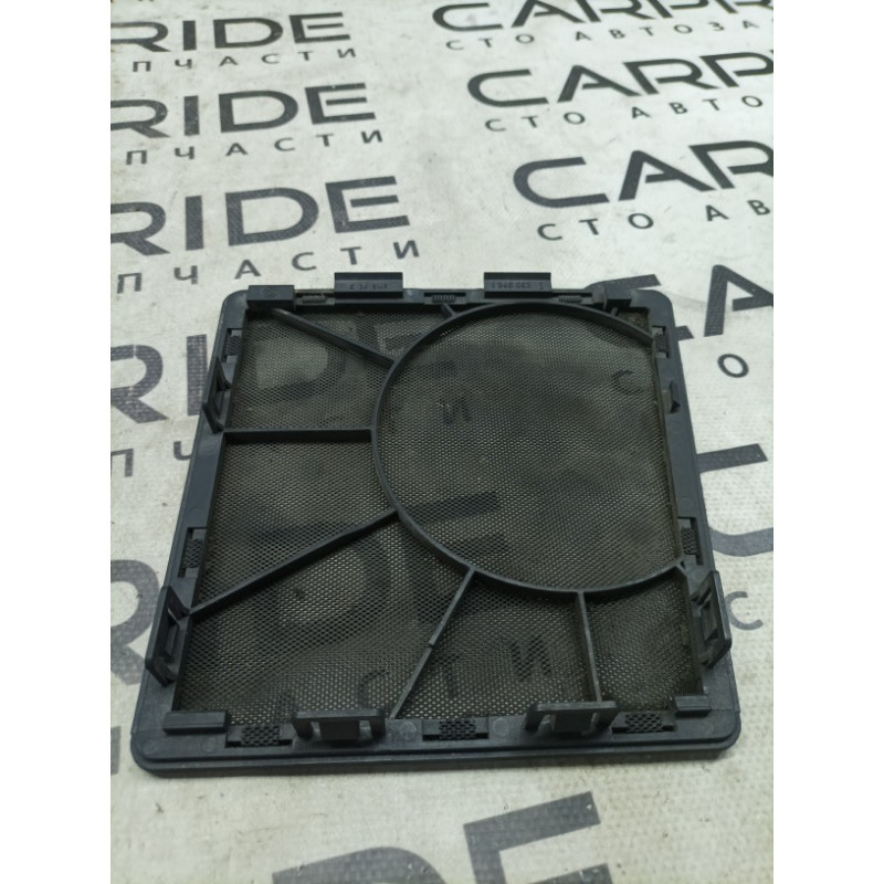 Крышка динамика (салон) BMW 5-series E34 51468102975