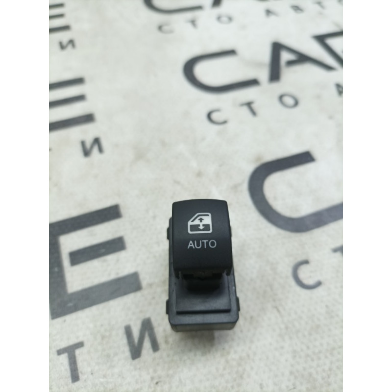 Кнопка склопідйомника (електрика / кнопки) Jeep Compass MP 2018 2.4 6BZ29LXHAA