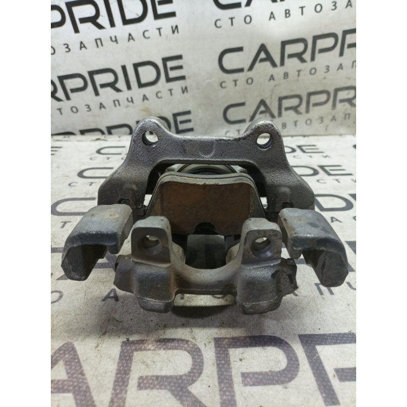 Гальмівний супорт (гальмівна система) BMW 3-series F30 34216850858