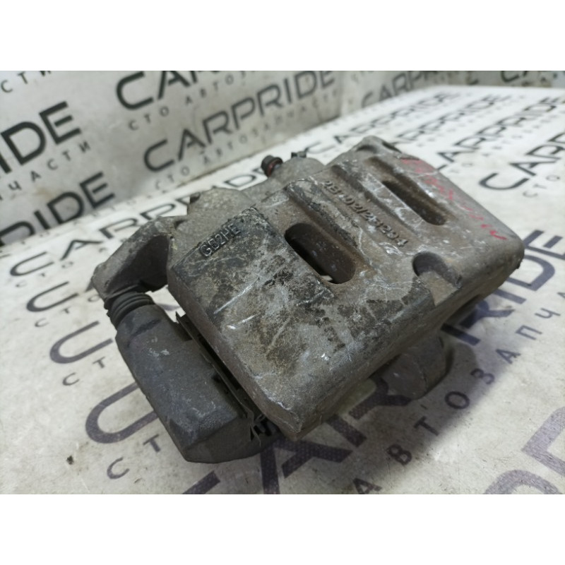 Суппорт тормозной (тормозная система) Ford Mustang MK6 2016 fr3z-2b121-j