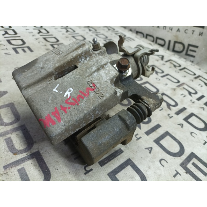 Суппорт тормозной (тормозная система) Ford Mustang MK6 fr3c2k326bb