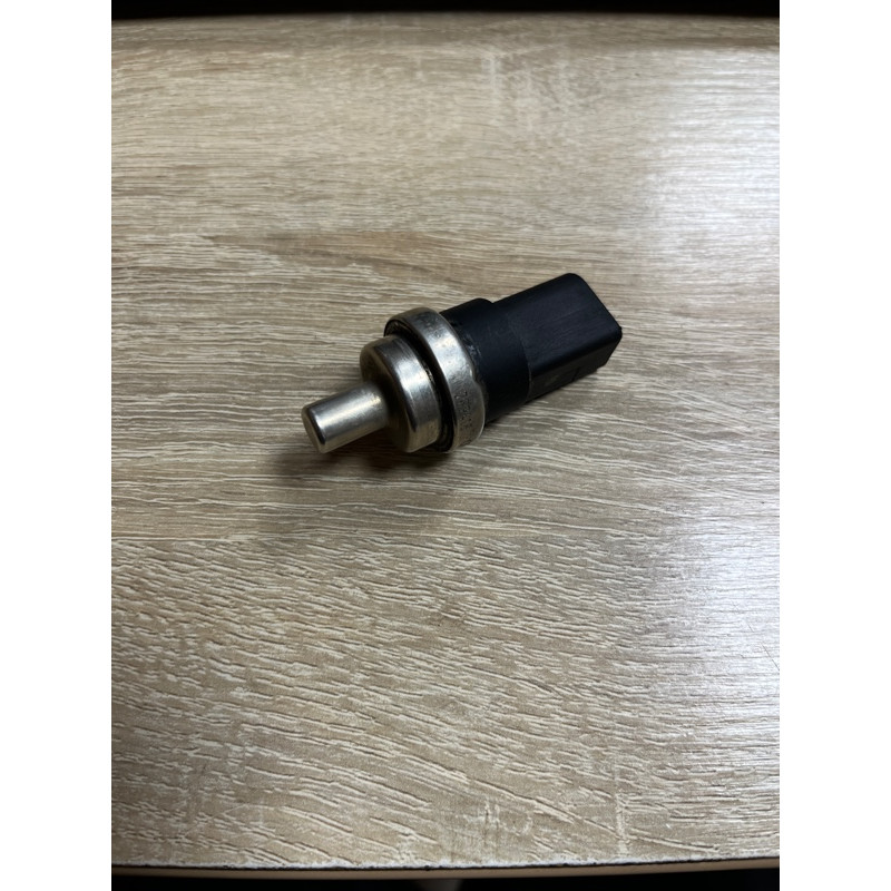 Датчик температуры (электрика / датчики) Volkswagen Passat B5 2003 1.9 TDI