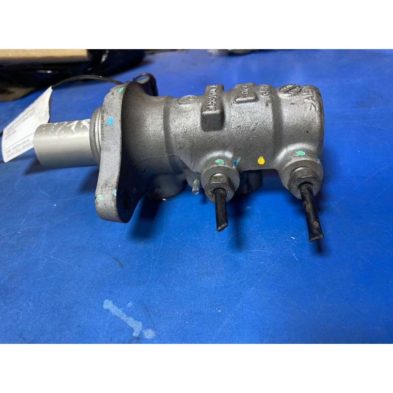 Главный тормозной цилиндр (тормозная система) FORD Fusion MK5 2013 2.0 Hybrid DG9Z-2140-D