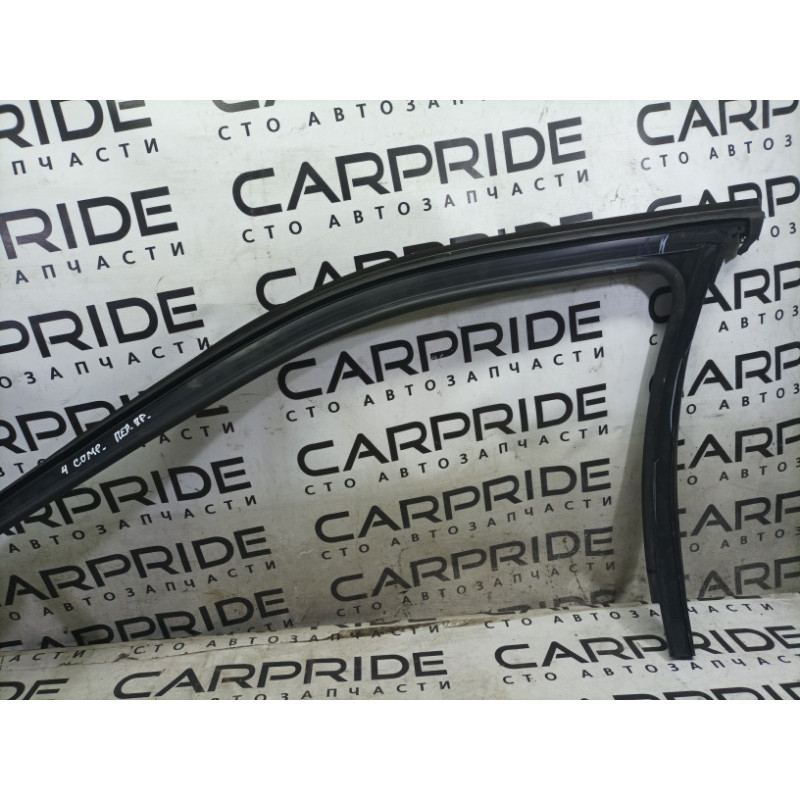 Молдинг стекла (кузов и элементы) Jeep Compass MP 2018 2.4 68242108AB