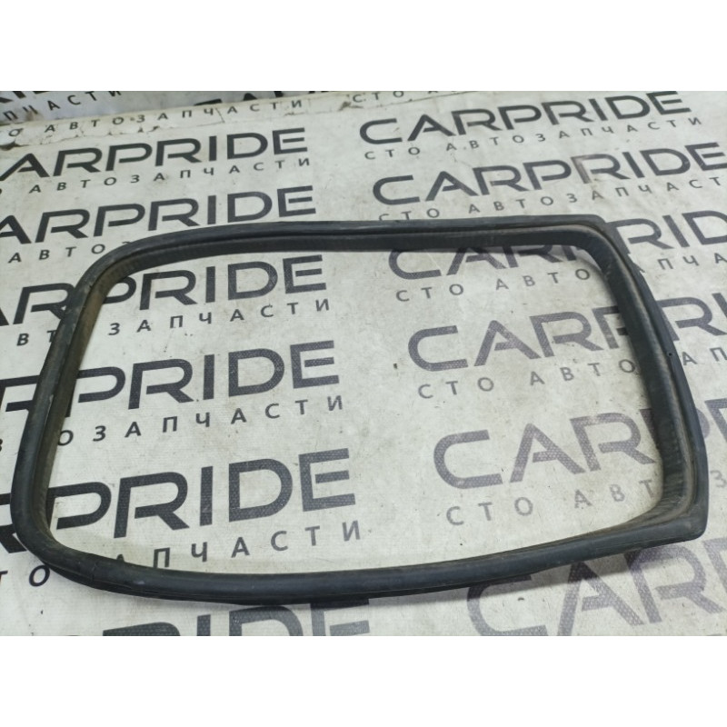 Уплотнитель (кузов и элементы) Nissan Navara D22 2004 2.5