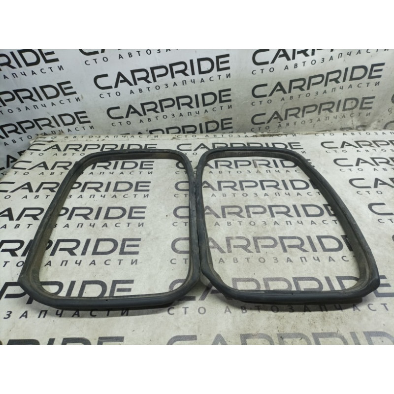 Уплотнитель (кузов и элементы) Nissan Navara D22 2004 2.5