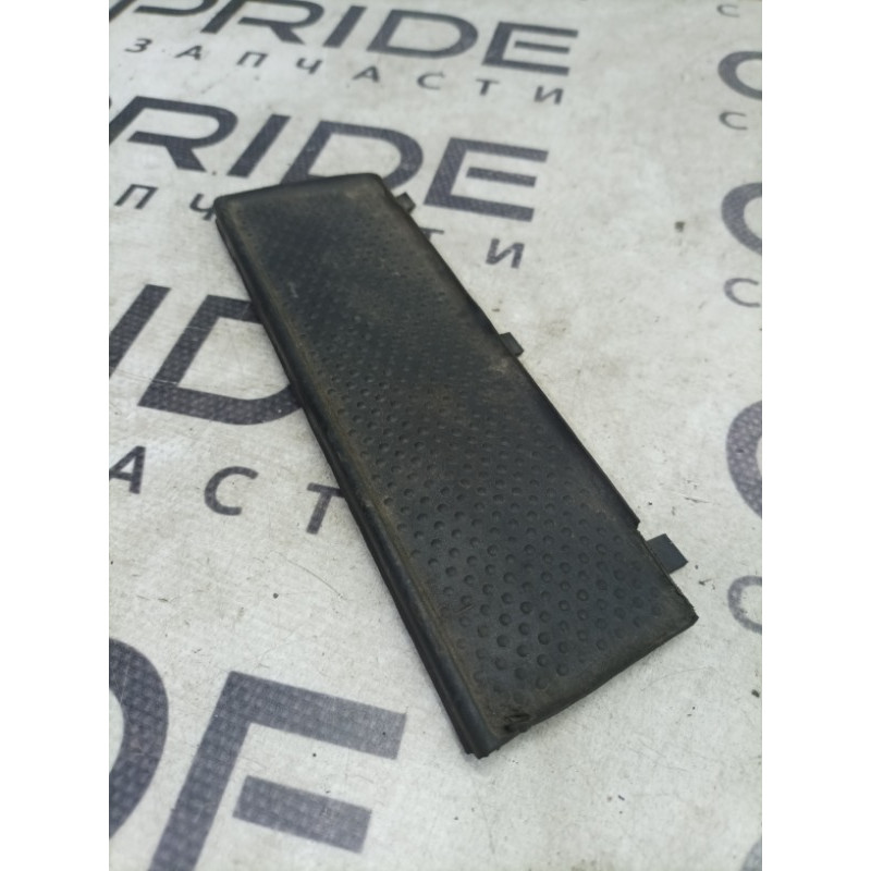 Коврик центральної консолі (салон) BMW 3-series E36 51168135905