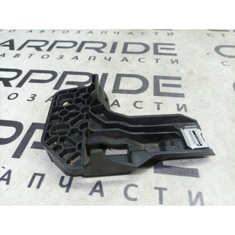 Крепление центральной консоли (салон) Volkswagen Passat CC 3C 3c1863143