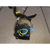 Привод заслонки отопителя