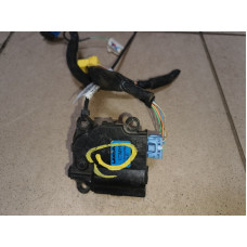 Привод заслонки отопителя