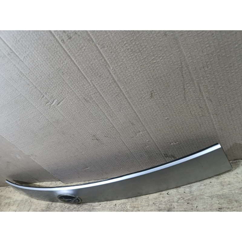 Накладка крышки багажника (кузов и элементы) Subaru Forester SH 2008 2.0 91112SC000TI