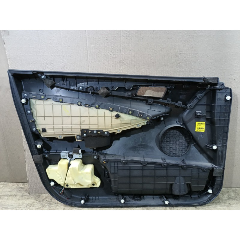 Дверная карта (салон) Hyundai Sonata YF 823203q050