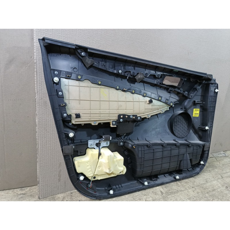 Дверная карта (салон) Hyundai Sonata YF 823203q050