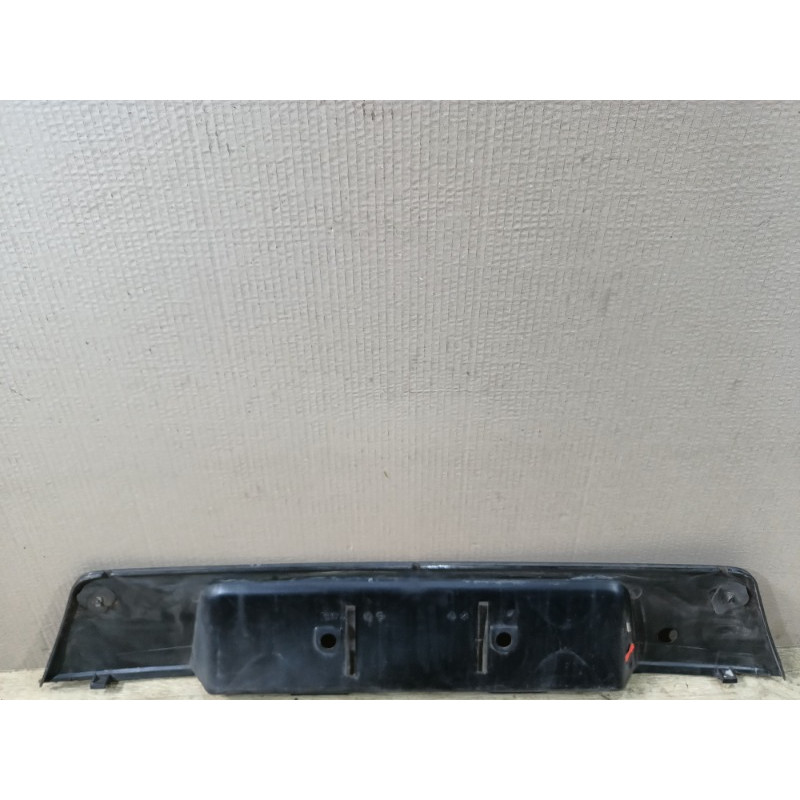 Накладка крышки багажника (кузов и элементы) BMW 7-series E38 1996 M60B40 51138169665