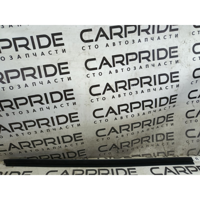 Молдинг стекла внутренний (наружные элементы кузова) Hyundai Sonata YF 822413S000