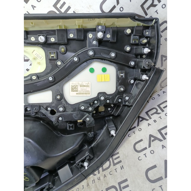 Дверная карта (салон) Jeep Cherokee KL 2014 3.2 2430395ab