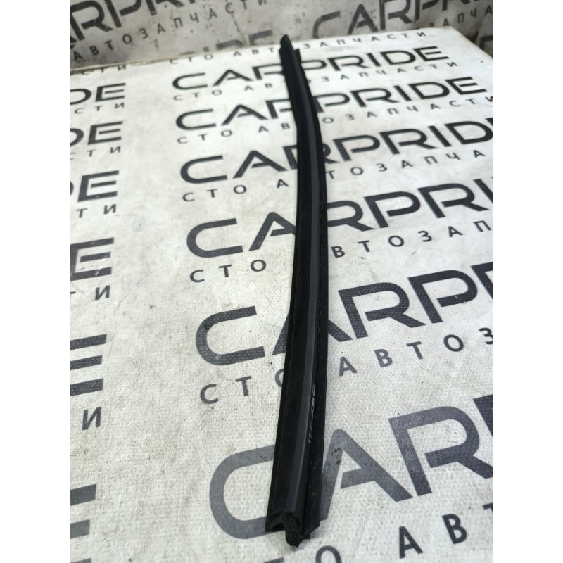 Молдинг стекла внутренний (наружные элементы кузова) KIA Optima TF 2010-2015 832412T000