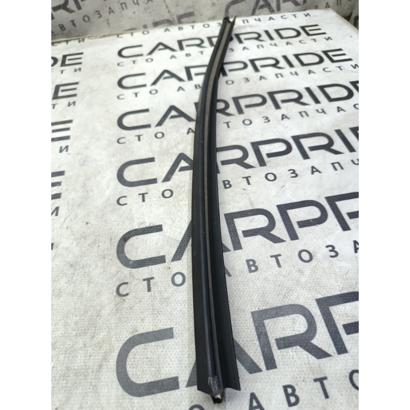 Молдинг стекла внутренний (наружные элементы кузова) KIA Optima TF 2010-2015 832412T000