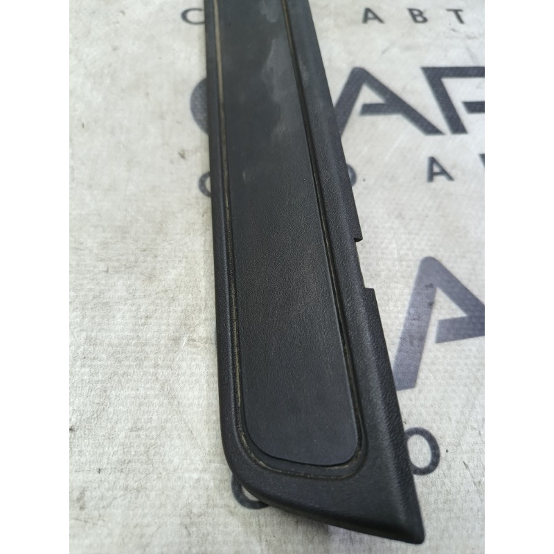 Накладка на поріг (кузов і елементи) Subaru Forester SH 2008 2.0 94060fg070