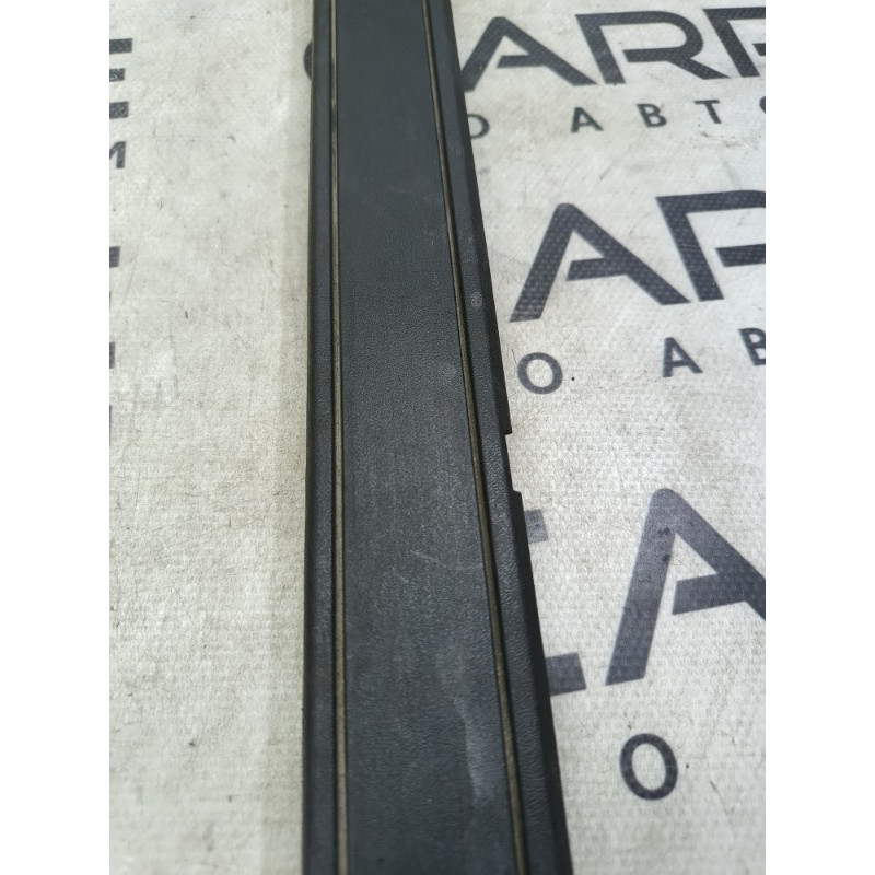 Накладка на поріг (кузов і елементи) Subaru Forester SH 2008 2.0 94060fg070