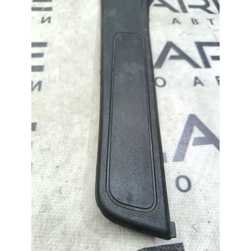 Накладка на поріг (кузов і елементи) Subaru Forester SH 2008 2.0 94061fg020