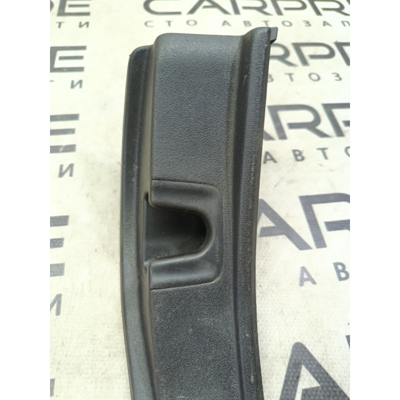 Накладка на поріг (кузов і елементи) Subaru Forester SH 2008 2.0 94061fg020