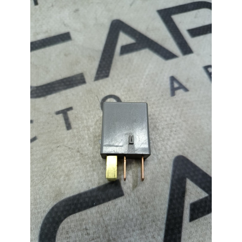 Реле (электрика) Subaru Forester SH 2008 2.0 82501AG070