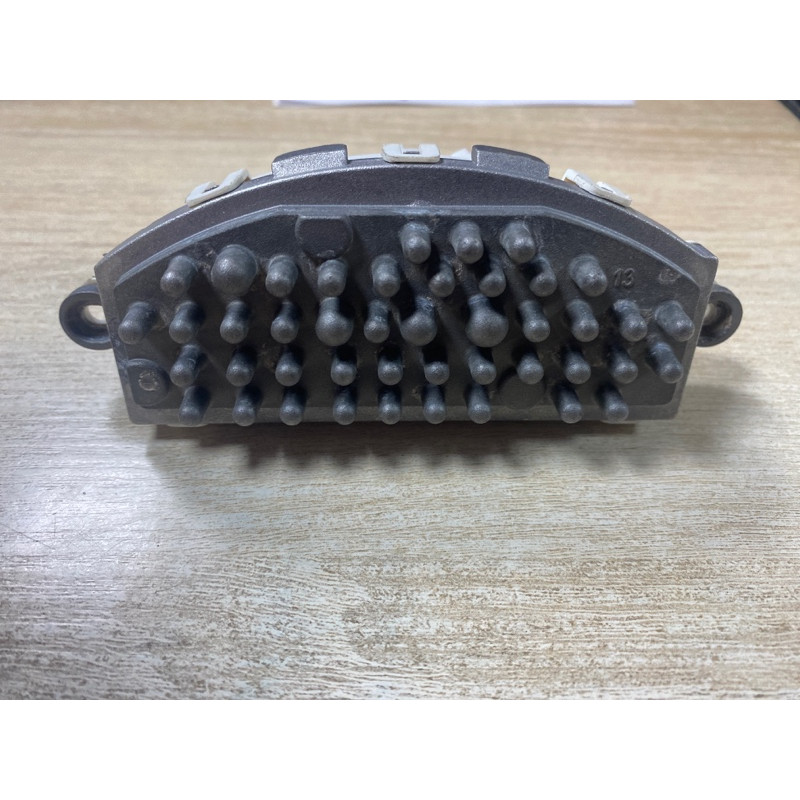 Резистор пічки (обігрів та кондиціювання.) BMW 3-series F30 2014 N20B20 64119276112